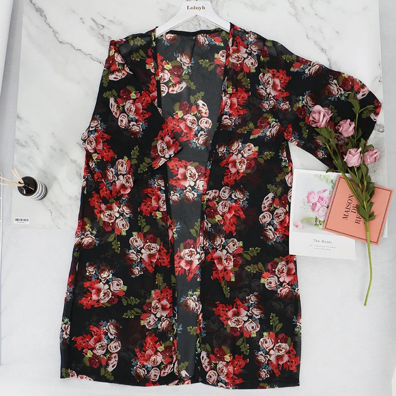 Women Casual Vintage Kimono Cardigan Ladies 2021 Summer Long Crochet Chiffon Kimono preto Loose floral printed Blouse Tops Black
Women Casual Vintage Kimono Cardigan Ladies 2021 Summer Long Crochet Chiffon Kimono preto Loose floral printed Blouse Tops Black