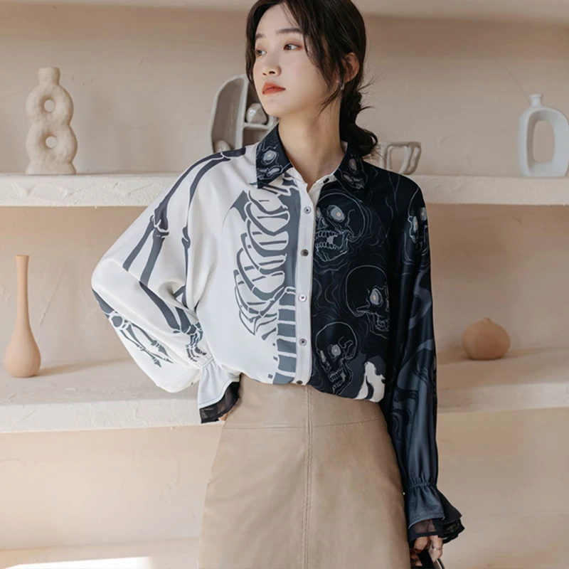 2022 Spring Fashion Women's Blouses loose shirts Vintage Harajuku Printing lantern Sleeve Shirts Blusas Mujer Female
2022 Spring Fashion Women's Blouses loose shirts Vintage Harajuku Printing lantern Sleeve Shirts Blusas Mujer Female