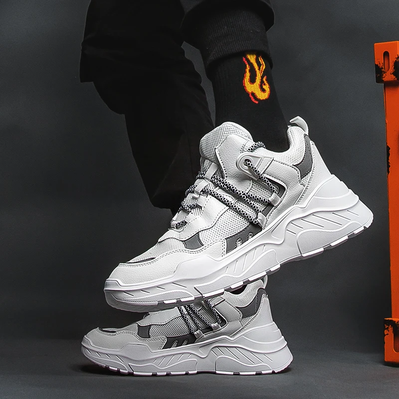 Кроссовки мужские с высокой подошвой, аниме, Классическая обувь на плоской подошве, спортивные туфли высокого уровня, теннисные кроссовки б... 
Кроссовки мужские с высокой подошвой, аниме, Классическая обувь на плоской подошве, спортивные туфли высокого уровня, теннисные кроссовки б...