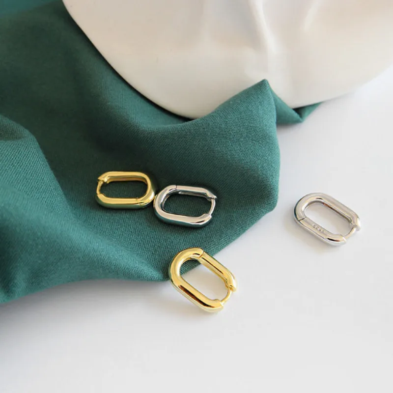 Women korean Jewelry Geometric Ear Buckle Female Oval Earrings Birthday Gift
Women korean Jewelry Geometric Ear Buckle Female Oval Earrings Birthday Gift