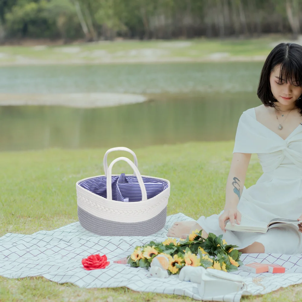 1pc Multi-functional Infant Diaper Storage Basket Outdoor Portable Storage Bag 
1pc Multi-functional Infant Diaper Storage Basket Outdoor Portable Storage Bag