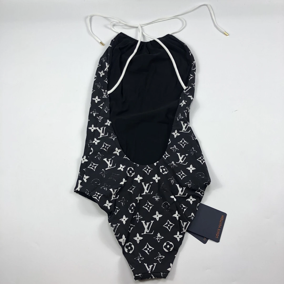 Female Bikini swimsuit women swimwear two pieces Bikini 
Female Bikini swimsuit women swimwear two pieces Bikini