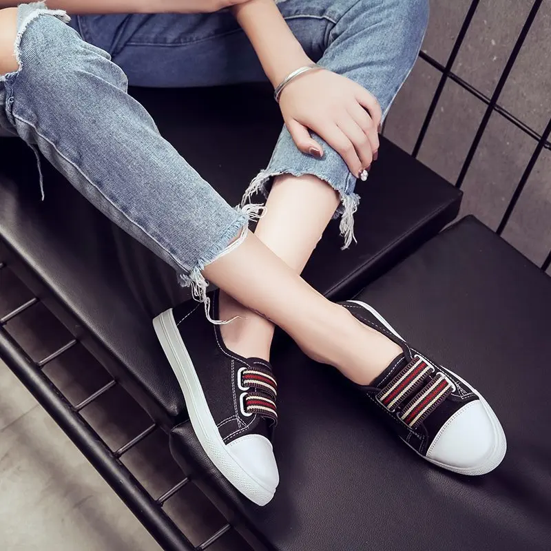 Canvas shoes women's 2021 spring and summer new college style elastic low-top sneakers flat casual shoes
Canvas shoes women's 2021 spring and summer new college style elastic low-top sneakers flat casual shoes