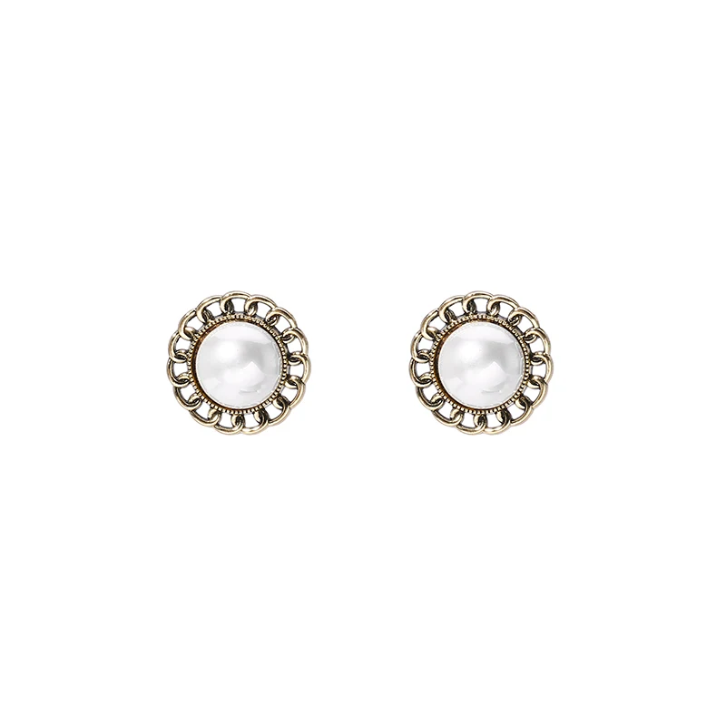 French Vintage Baroque Round Pearl Stud Earrings Women Korean Zircon Statement Screw Back Earrings Fashion Jewelry Gifts Brincos
French Vintage Baroque Round Pearl Stud Earrings Women Korean Zircon Statement Screw Back Earrings Fashion Jewelry Gifts Brincos