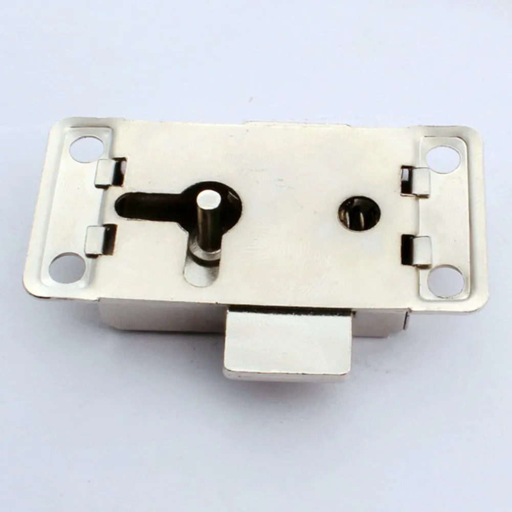 53x25.7mm Antique Delicate Drawer Cabinet Wardrobe Cupboard Door Iron Lock + Key Decorative Sheet
53x25.7mm Antique Delicate Drawer Cabinet Wardrobe Cupboard Door Iron Lock + Key Decorative Sheet