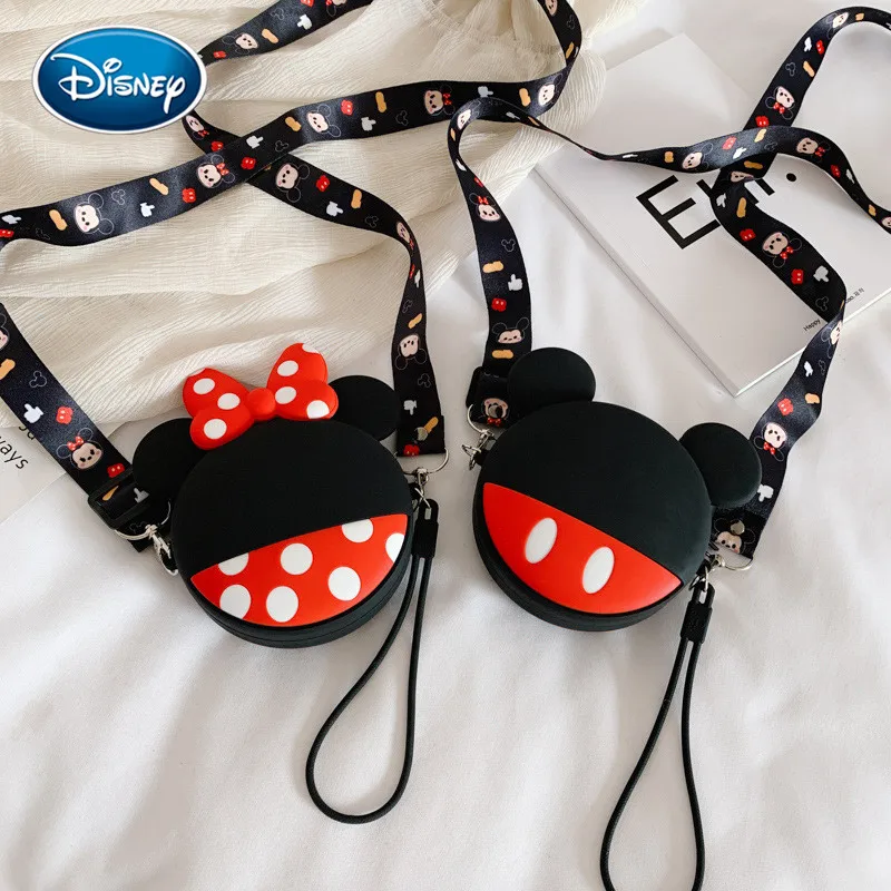 Disney Girls Silicone Minnie Bag Mini Shoulder Bag Korean Cartoon Purse Girls Crossbody Bag Mickey Silicone Bag
Disney Girls Silicone Minnie Bag Mini Shoulder Bag Korean Cartoon Purse Girls Crossbody Bag Mickey Silicone Bag