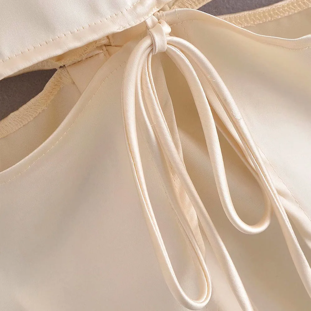 European and American style women's summer 2021 new long-sleeved knotted all-match blouse, cross-wrapped waistless shirt
European and American style women's summer 2021 new long-sleeved knotted all-match blouse, cross-wrapped waistless shirt