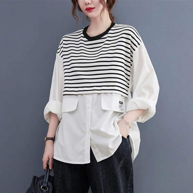 Женская хлопковая футболка в полоску, свободного кроя, в простом стиле, большого размера, B1003, на осень, 2021
Женская хлопковая футболка в полоску, свободного кроя, в простом стиле, большого размера, B1003, на осень, 2021