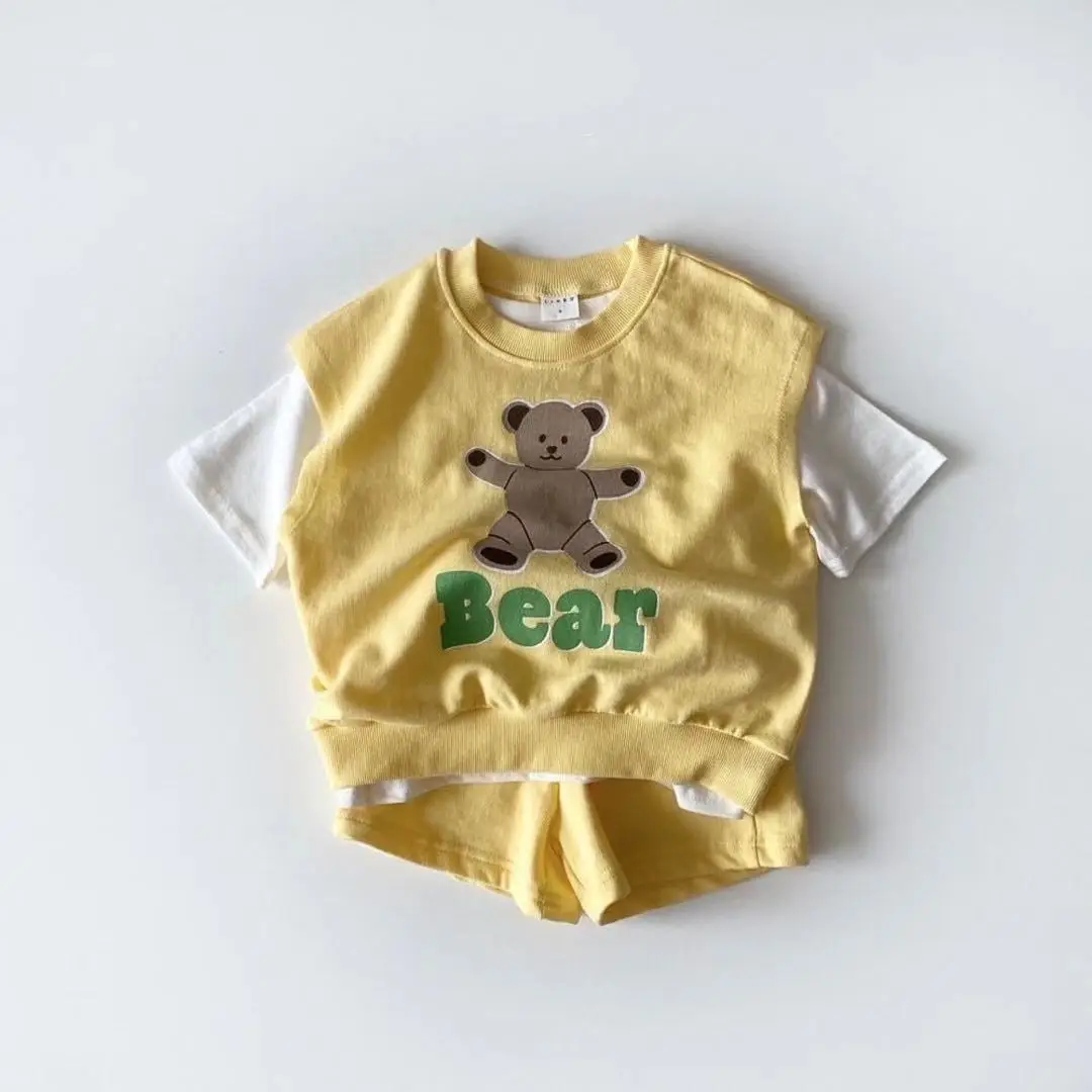 Summer infants and children short sleeves + sweaters set printed jacket + shorts set kids clothes
Summer infants and children short sleeves + sweaters set printed jacket + shorts set kids clothes