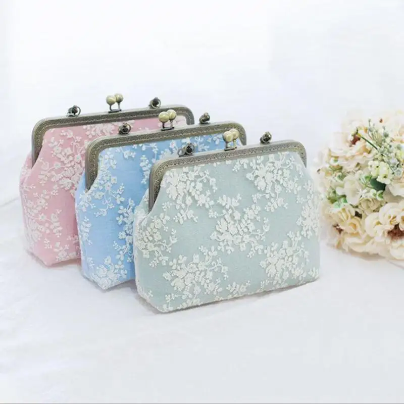 2021 Small Lace Flap Bags For Women Cotton Mini Handbag Ladies Shoulder Bag Lady Messenger Crossbody Hand Bag
2021 Small Lace Flap Bags For Women Cotton Mini Handbag Ladies Shoulder Bag Lady Messenger Crossbody Hand Bag
