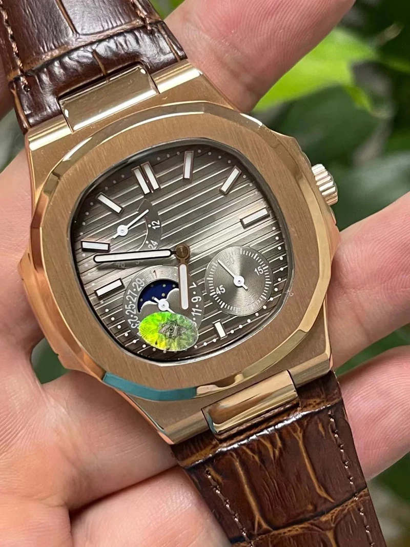 Мужские автоматические механические часы из нержавеющей стали цвета розового золота с сапфировым стеклом
Мужские автоматические механические часы из нержавеющей стали цвета розового золота с сапфировым стеклом