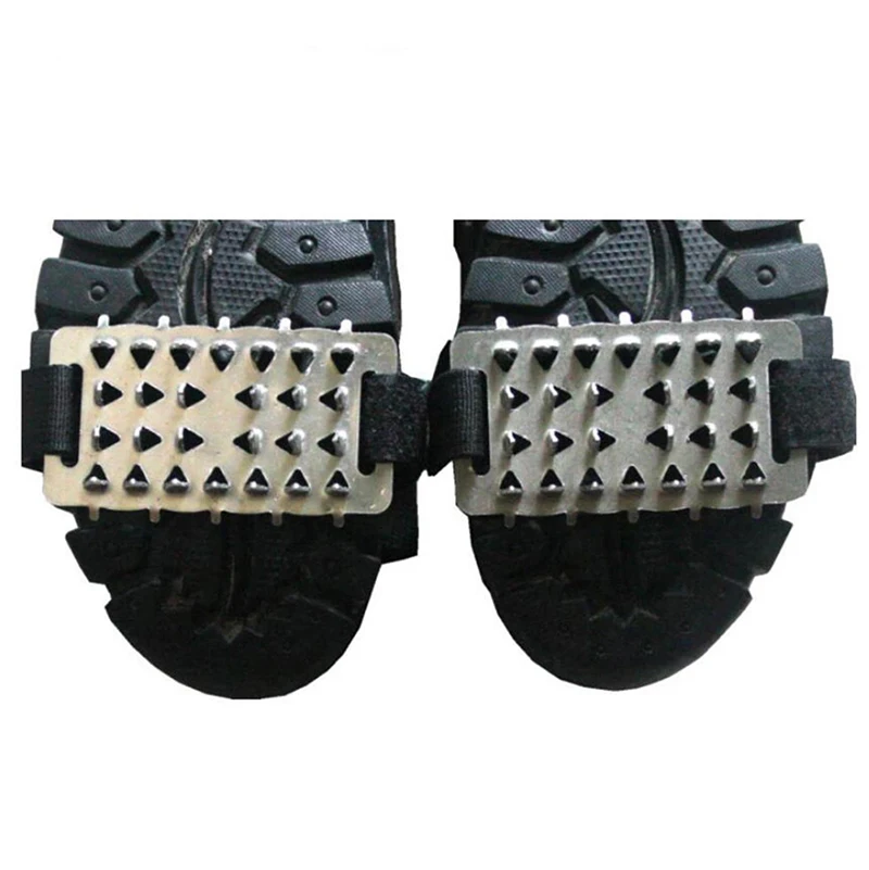 Outdoor Camping Climbing Accessories Ice Gripper Ice Climbing Spikes Grips 10/26 Teeth Snow Anti Slip Crampon Cleats Shoes Cover
Outdoor Camping Climbing Accessories Ice Gripper Ice Climbing Spikes Grips 10/26 Teeth Snow Anti Slip Crampon Cleats Shoes Cover