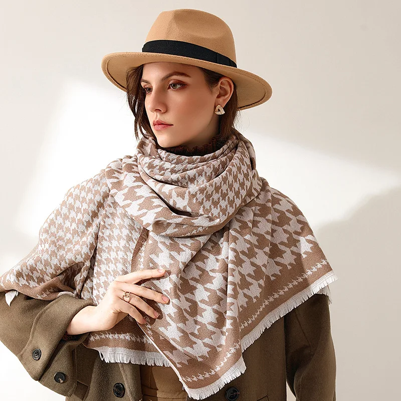 2021 Winter Houndstooth Scarf Women Warm Pashmina Cashmere Shawls and Wraps Plaid Luxury Tassel Bufanda Female Fashion Stoles
2021 Winter Houndstooth Scarf Women Warm Pashmina Cashmere Shawls and Wraps Plaid Luxury Tassel Bufanda Female Fashion Stoles
