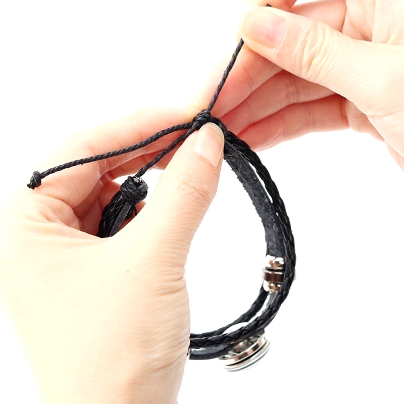 

Glowing Skull Black Leather Bracelet Anatomy ECG Heart Brain Luminous Jewelry Bracelet Glass Cabochon Bangle Doctor Gifts