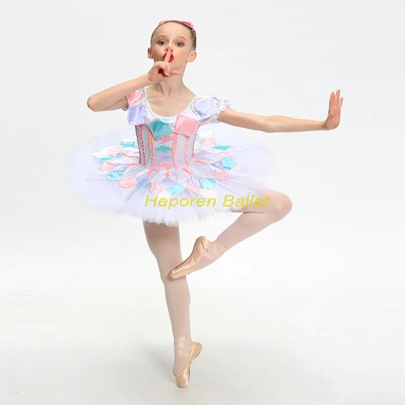 New Arrive White Swan Ballet Dress for Christmas Day, Professional Adult or Children Clown Ballet TUTUS
New Arrive White Swan Ballet Dress for Christmas Day, Professional Adult or Children Clown Ballet TUTUS