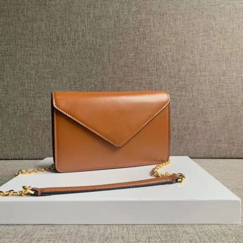 New brand luxury designer leather chain ladies bag Single shoulder Messenger bag inside bag, free shipping
New brand luxury designer leather chain ladies bag Single shoulder Messenger bag inside bag, free shipping