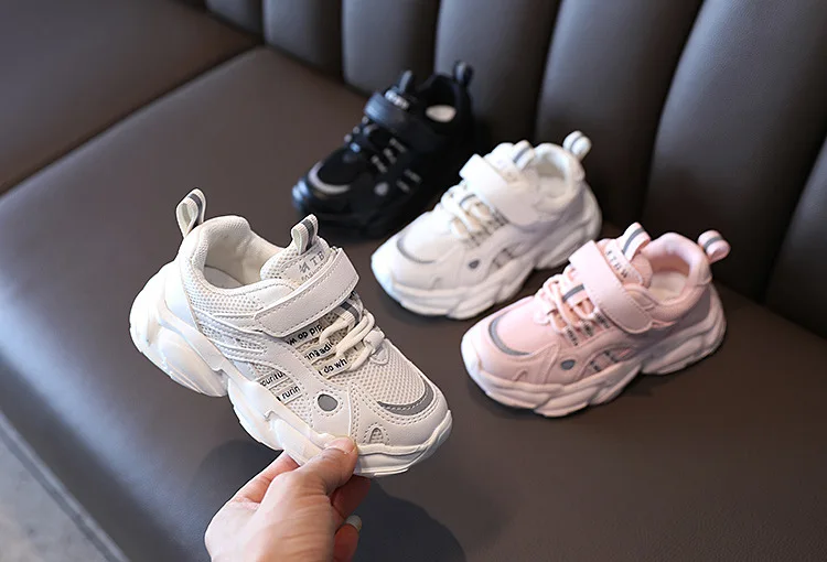 Childrens Sneakers New Fashionable Net Breathable Sports Running Shoes Kids Boys Girls Trainers Design Winter Cotton Shoes
Childrens Sneakers New Fashionable Net Breathable Sports Running Shoes Kids Boys Girls Trainers Design Winter Cotton Shoes