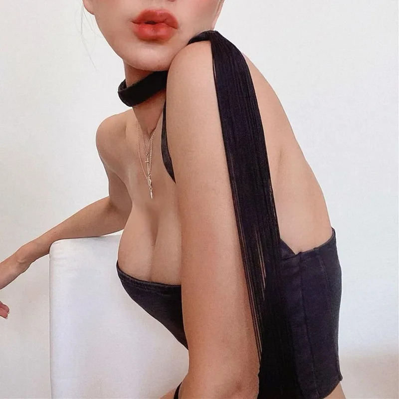 Y2K Grunge Punk Black Denim Backless Croset Tops E-girl Aesthetics Sleeveless Tube Top with Tassel Strap Gothic Tanks
Y2K Grunge Punk Black Denim Backless Croset Tops E-girl Aesthetics Sleeveless Tube Top with Tassel Strap Gothic Tanks