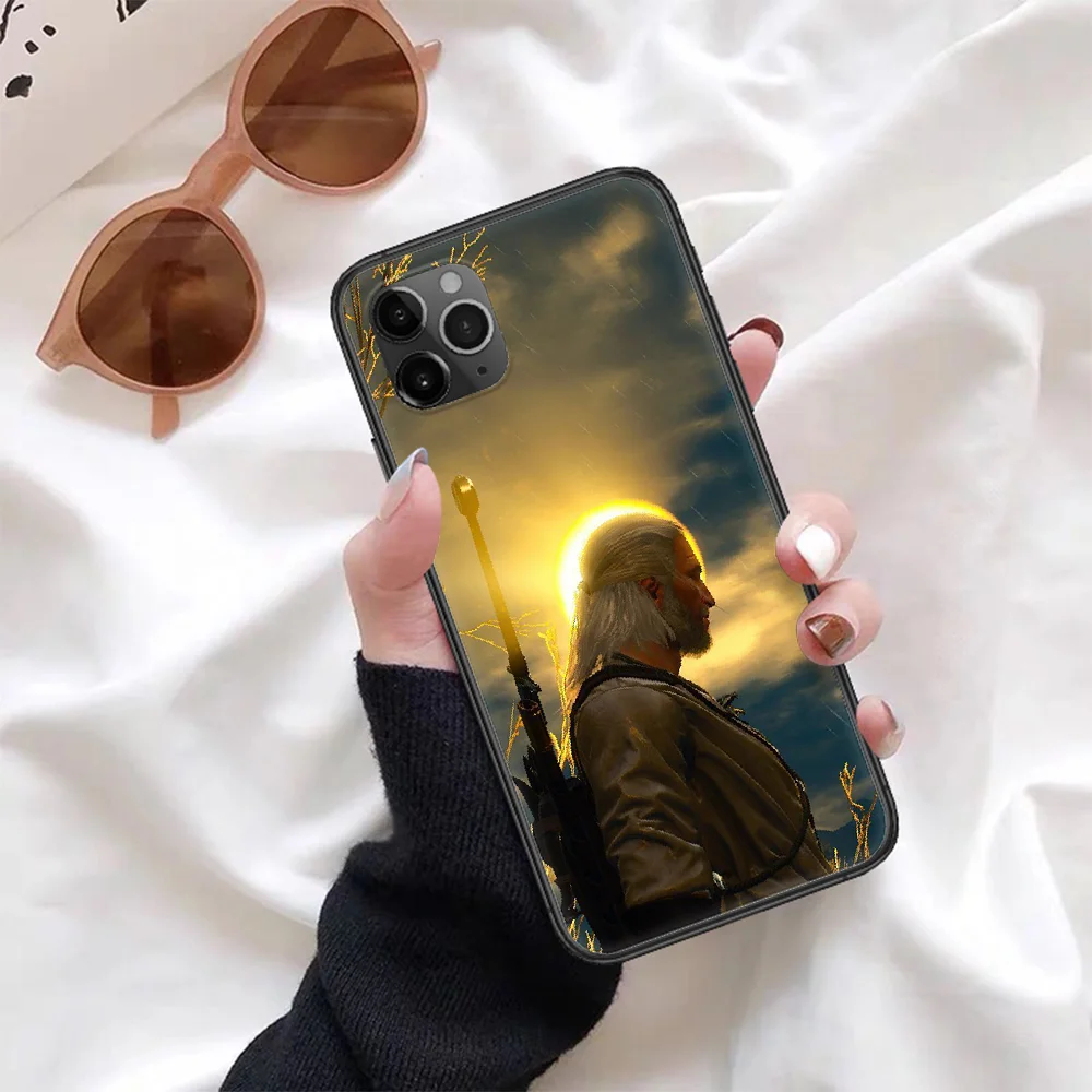 Witchers game Phone Case For Iphone 4 4s 5 5S SE 5C 6 6S 7 8 Plus X XS XR 11 12 Mini Pro Max 2020 black Etui Trend Coque Fashion
Witchers game Phone Case For Iphone 4 4s 5 5S SE 5C 6 6S 7 8 Plus X XS XR 11 12 Mini Pro Max 2020 black Etui Trend Coque Fashion