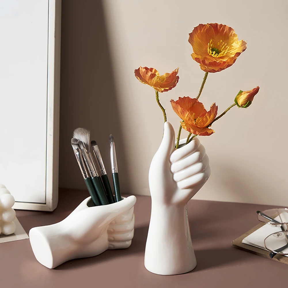 Modern Creative Vase Decor White Minimalist Decor Plant Vase Flower Arrangement Manpower Sculpture Abstract Home Decoration
Modern Creative Vase Decor White Minimalist Decor Plant Vase Flower Arrangement Manpower Sculpture Abstract Home Decoration