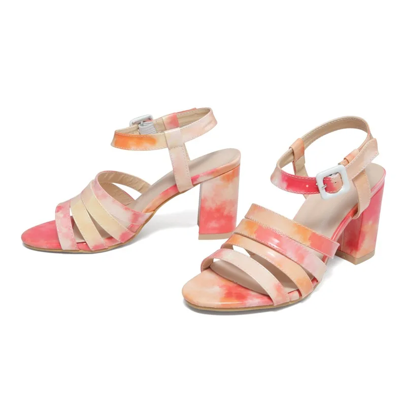 New Design PU Leather Gladiator Women Sandals Fashion Ankle Strap Square Heel Elegant Dress Shoe Size 35-42
New Design PU Leather Gladiator Women Sandals Fashion Ankle Strap Square Heel Elegant Dress Shoe Size 35-42