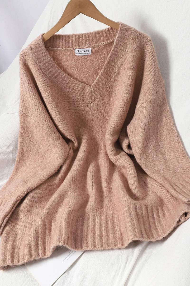 Winter New Style Thin Loose Pullover V-neck Knitted Sweater Women's Versatile Solid Color Korean Top 
Winter New Style Thin Loose Pullover V-neck Knitted Sweater Women's Versatile Solid Color Korean Top
