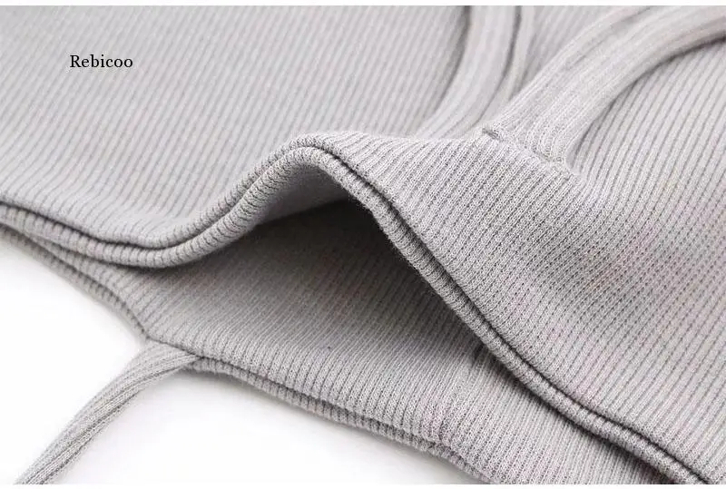 Solid Color Knitted Rib Cropped Vest Short Top Women Streetwear Sleeveless Fashion Ladies Top Elastic Bra T-Shirt Tee Women 
Solid Color Knitted Rib Cropped Vest Short Top Women Streetwear Sleeveless Fashion Ladies Top Elastic Bra T-Shirt Tee Women