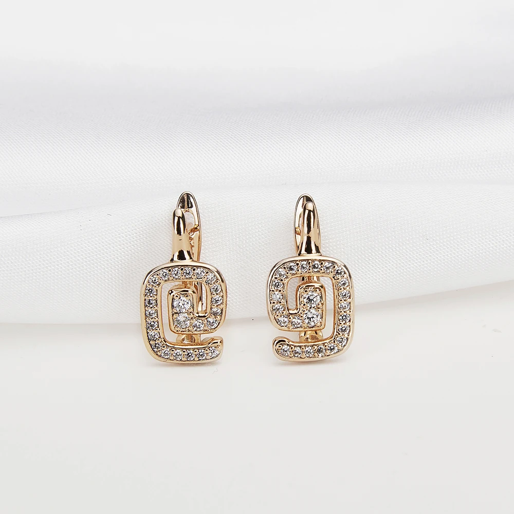 Harong Geometric Numbers Letters Gold-plated Earrings Female Aesthetic Copper Quality Crystal Metal Stud Earring For Woman Girl
Harong Geometric Numbers Letters Gold-plated Earrings Female Aesthetic Copper Quality Crystal Metal Stud Earring For Woman Girl