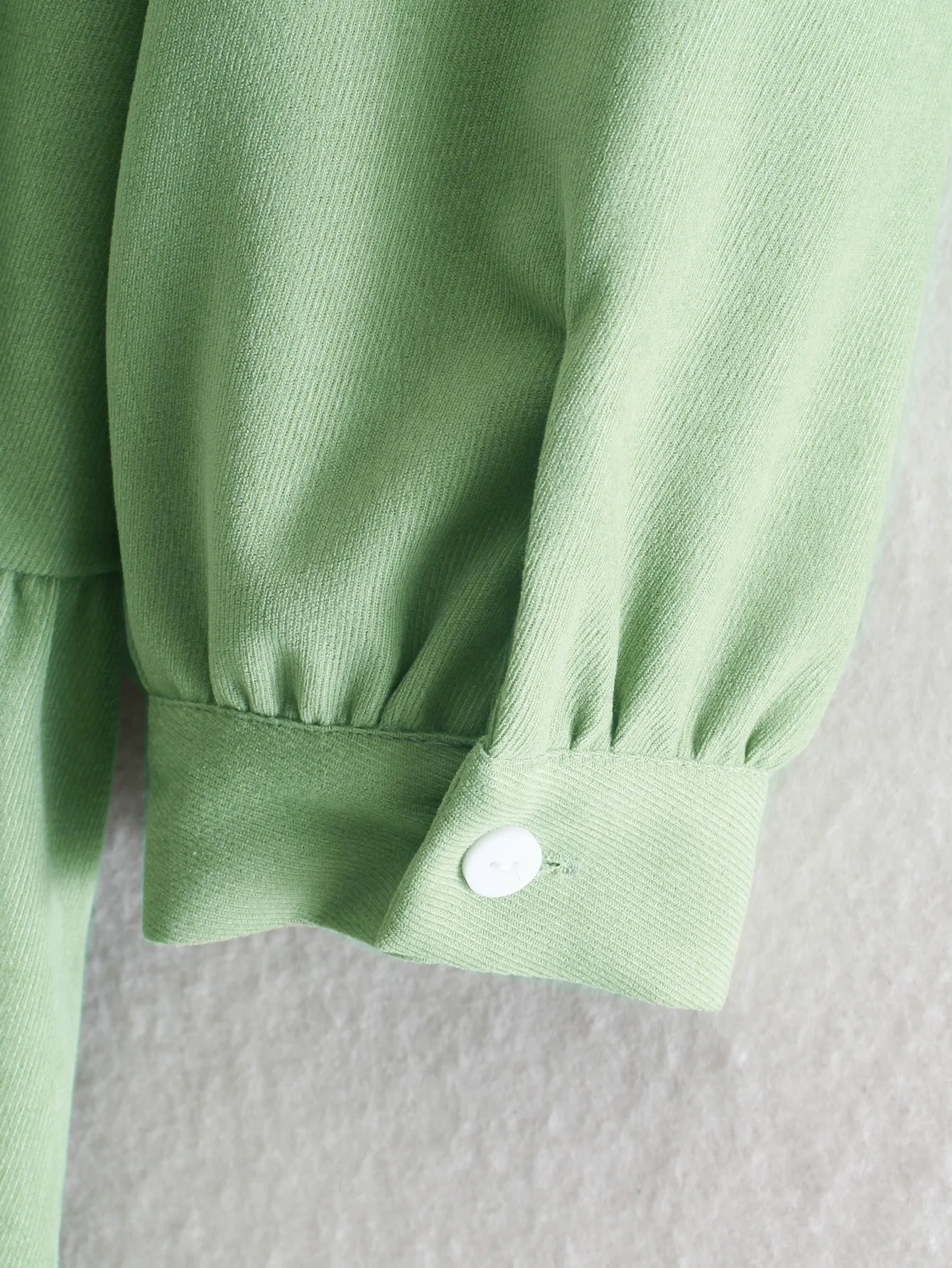 Fashion Lapel Long Sleeve with Buttons Women's Layered Mini Dress Vintage Sweet Chic Female Midi Dresses 
Fashion Lapel Long Sleeve with Buttons Women's Layered Mini Dress Vintage Sweet Chic Female Midi Dresses