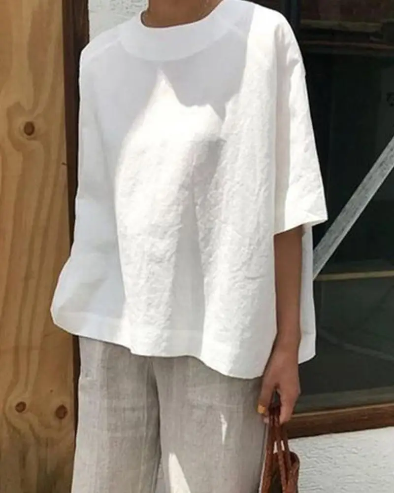 Summer Women Plain Plus Size T-Shirt Femme Casual Short Sleeve Harajuku Tunic Office Lady Basic Vetement 2021 New Clothing traf
Summer Women Plain Plus Size T-Shirt Femme Casual Short Sleeve Harajuku Tunic Office Lady Basic Vetement 2021 New Clothing traf
