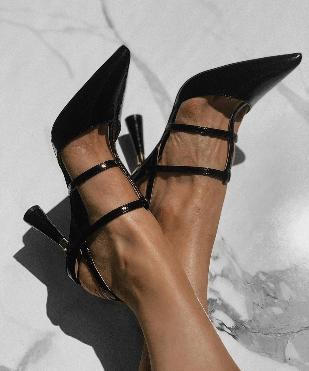 Womens High Heels Double Strip Black Shoes Sexy Comfortable Stiletto Leather Pumps Sexy Platform Wedges Summer Ladies Lolita Luxury Designer Sandals 2020 2021 Summer
Womens High Heels Double Strip Black Shoes Sexy Comfortable Stiletto Leather Pumps Sexy Platform Wedges Summer Ladies Lolita Luxury Designer Sandals 2020 2021 Summer