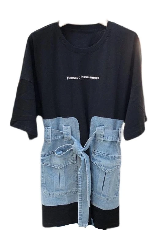 Lady Clothing Summer Fashion Letter Print Stitching Denim Fake Two-Piece Loose Short Sleeve Mid-Length T-shirt Dress
Lady Clothing Summer Fashion Letter Print Stitching Denim Fake Two-Piece Loose Short Sleeve Mid-Length T-shirt Dress