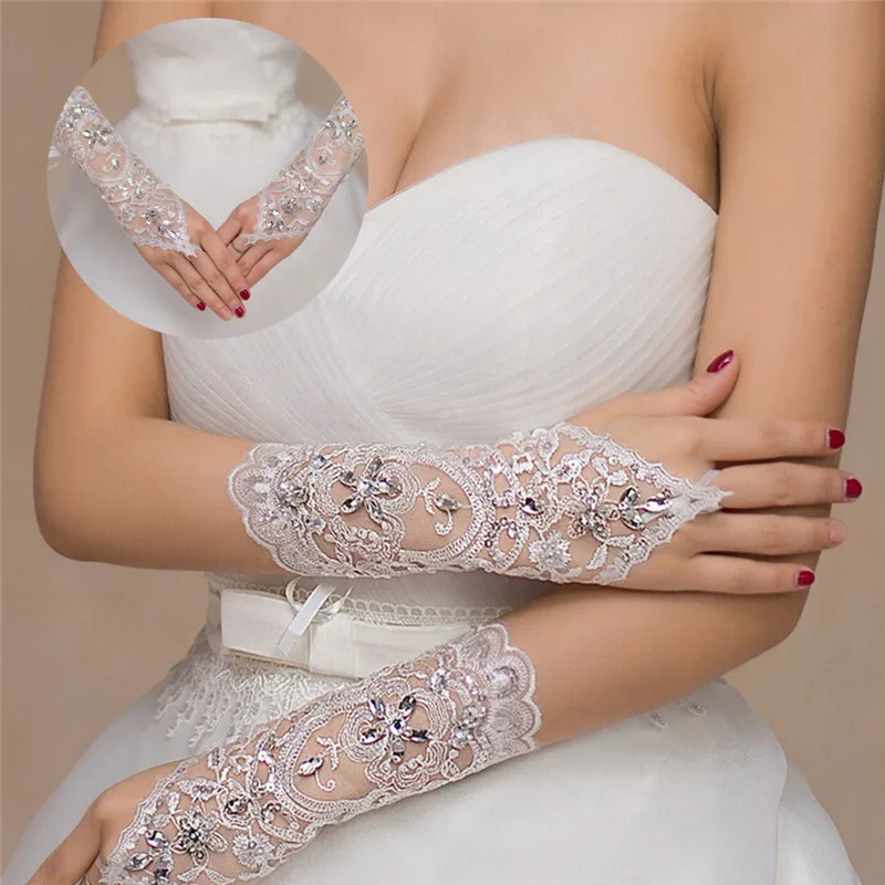 1 Pair White Ivory Women Fingerless Bridal Gloves Elegant Short Paragraph Rhinestone White Lace Glove Wedding Accessories
1 Pair White Ivory Women Fingerless Bridal Gloves Elegant Short Paragraph Rhinestone White Lace Glove Wedding Accessories
