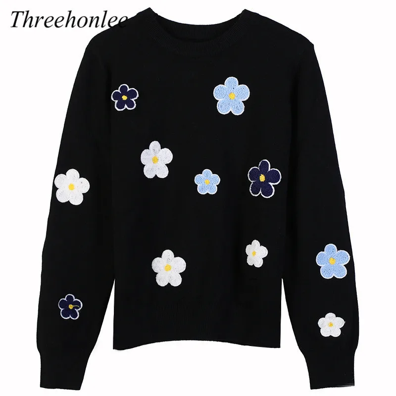 Korean Sweet Women's Sweater Autumn Floral Emobroidery Pullover O-Neck High Quality Elegant Loose Female Knitted Tops 
Korean Sweet Women's Sweater Autumn Floral Emobroidery Pullover O-Neck High Quality Elegant Loose Female Knitted Tops