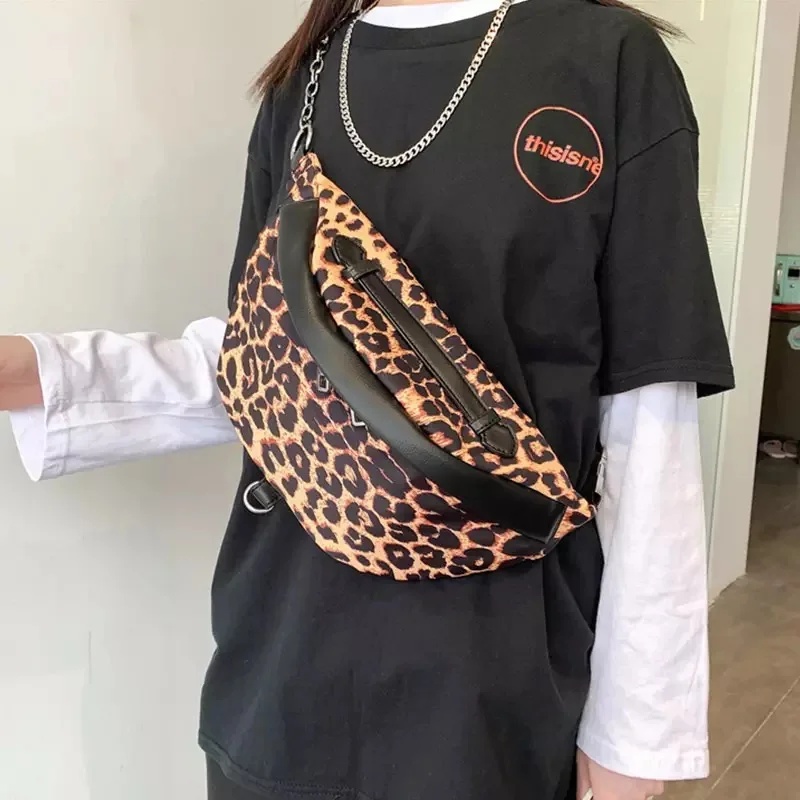 Fanny Pack Fashion Nylon Female Belt Bag 2020 New Women Leopard Crossbody Chest Packs Girl High-Quality Small Shoulder Waist Bag
Fanny Pack Fashion Nylon Female Belt Bag 2020 New Women Leopard Crossbody Chest Packs Girl High-Quality Small Shoulder Waist Bag