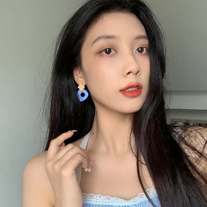 2021 Korean Fashion Trend Jewelry Earrings for Women Stud Clip on Earrings for Women Korean Earrings Earring Gift Ear
2021 Korean Fashion Trend Jewelry Earrings for Women Stud Clip on Earrings for Women Korean Earrings Earring Gift Ear