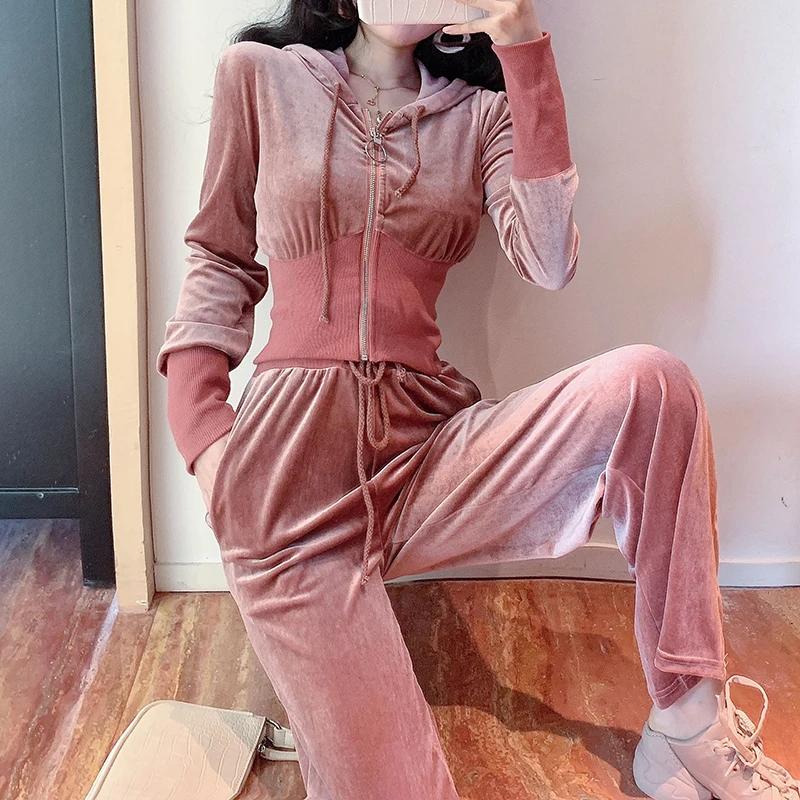 2020 autumn new Korean short hooded Tops high waist strap wide leg pants two-piece fashion suit female tide
2020 autumn new Korean short hooded Tops high waist strap wide leg pants two-piece fashion suit female tide