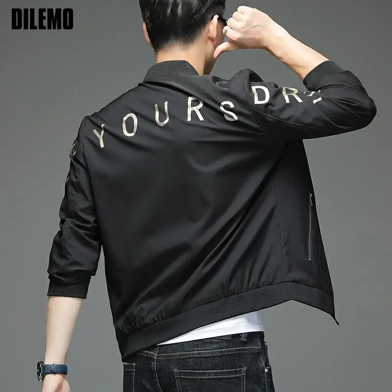 Top Grade New Designer Brand Casual Fashion Baseball Collar Streetwear Jacket Men Zipper Bomber Coats Embroidered Man Clothes
Top Grade New Designer Brand Casual Fashion Baseball Collar Streetwear Jacket Men Zipper Bomber Coats Embroidered Man Clothes