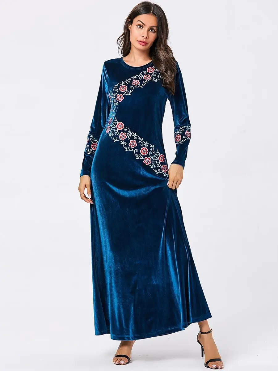 Женское бархатное платье с цветочной вышивкой длинное в мусульманском стиле