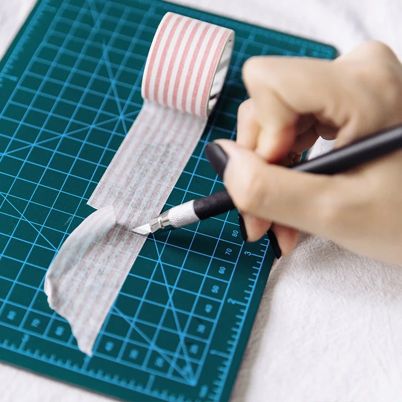 Carving Cutter with 10pcs Spare Blade, A5 Sandy Cutting Mats, Engraving Knife Ruler Home DIY Paper Wood Model Craft Hobby F423
Carving Cutter with 10pcs Spare Blade, A5 Sandy Cutting Mats, Engraving Knife Ruler Home DIY Paper Wood Model Craft Hobby F423
