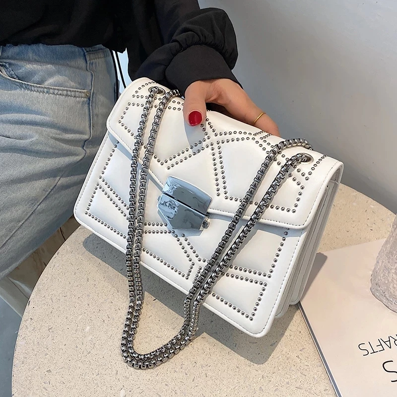 Rivet Brand Designer PU Leather Crossbody Bags For Women 2021 Summer Simple Fashion Chain Shoulder Handbags and Purses
Rivet Brand Designer PU Leather Crossbody Bags For Women 2021 Summer Simple Fashion Chain Shoulder Handbags and Purses