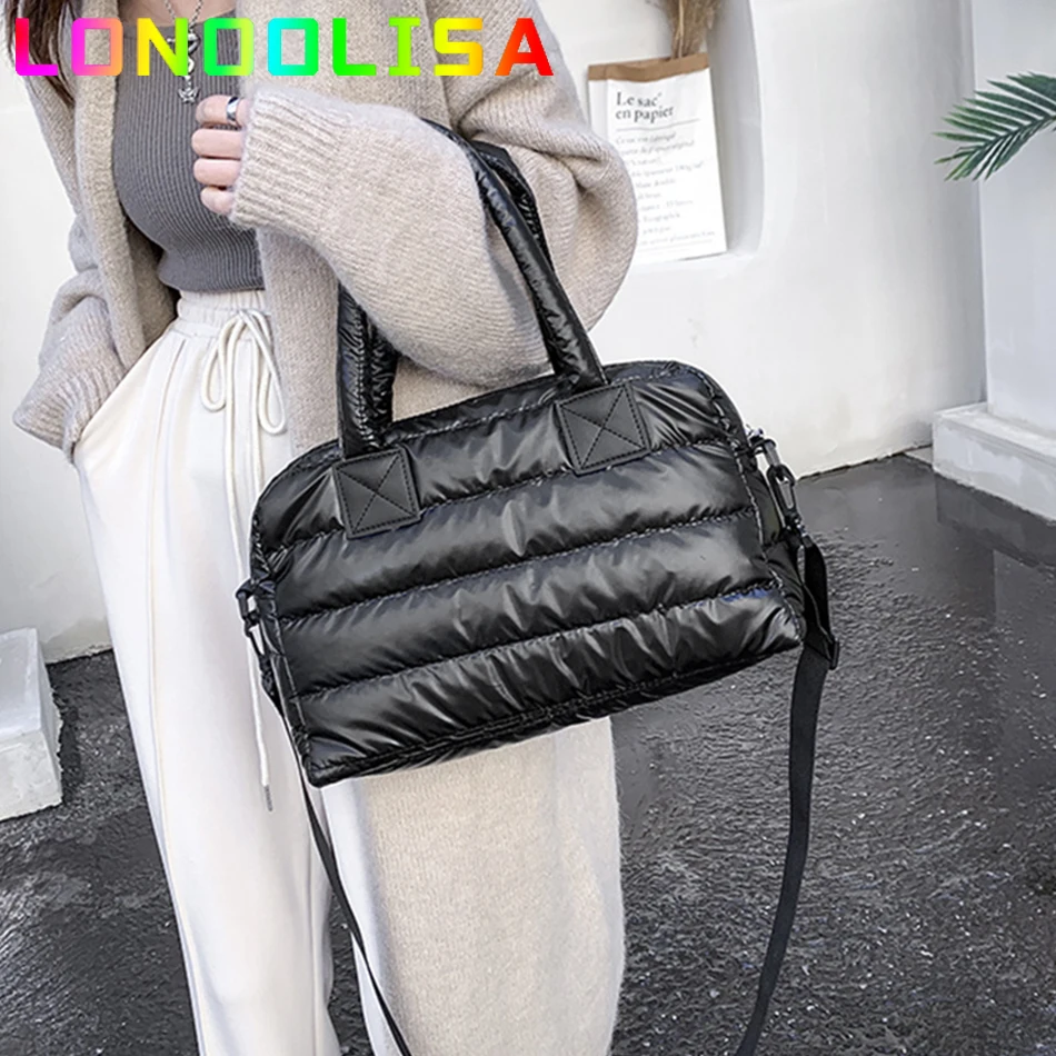 Casual Crossbody Shoulder Bag with Short Handle Cotton Padded Women Handbag Quilted Tote 2021 Winter Large Capacity Purse Trendy
Casual Crossbody Shoulder Bag with Short Handle Cotton Padded Women Handbag Quilted Tote 2021 Winter Large Capacity Purse Trendy