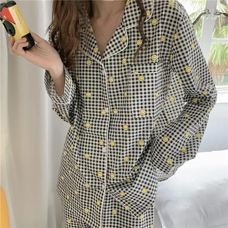 Women's Pajamas Loose Sweet Home Clothes Autumn Geometric New Lattice Pajamas Women's Pajamas 2pcs Long Sleeved Trousers Set
Women's Pajamas Loose Sweet Home Clothes Autumn Geometric New Lattice Pajamas Women's Pajamas 2pcs Long Sleeved Trousers Set