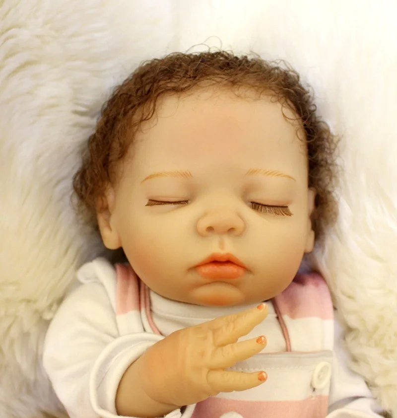 Classic Popular Realistic Newborn Doll 45cm Soft Silicone Vinyl Lifelike Reborn Baby Dolls For Girls XMAS Gift Bebes Reborn
Classic Popular Realistic Newborn Doll 45cm Soft Silicone Vinyl Lifelike Reborn Baby Dolls For Girls XMAS Gift Bebes Reborn