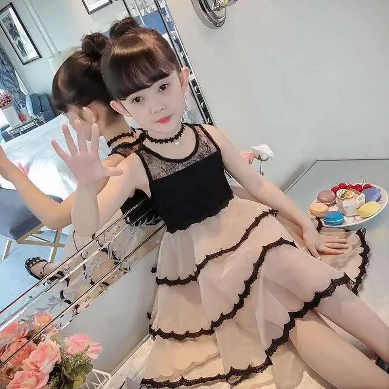 Girls sleeveless dress new princess skirt summer fashion Korean children's summer middle school and big children's Black Lace Sk
Girls sleeveless dress new princess skirt summer fashion Korean children's summer middle school and big children's Black Lace Sk