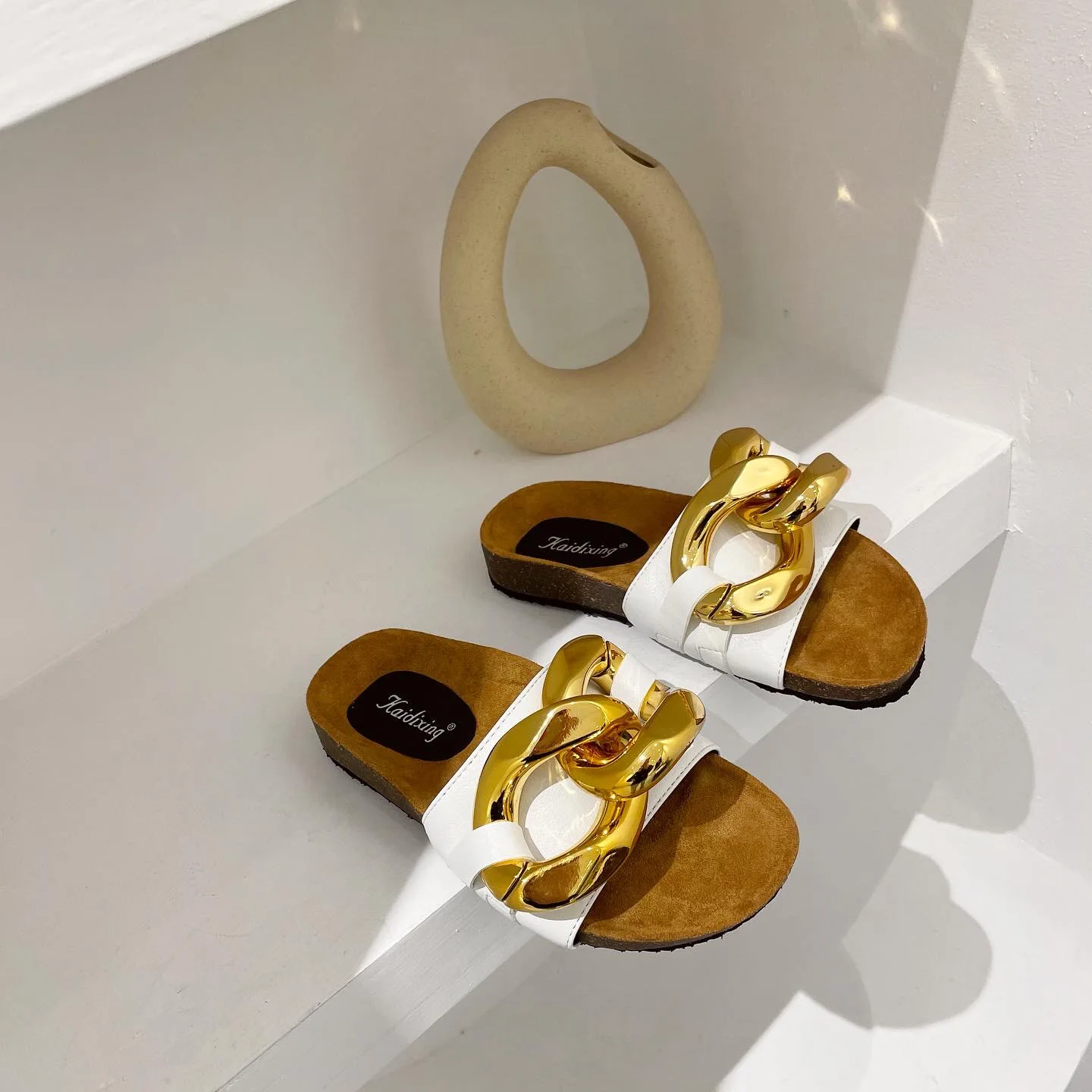 Loafers Slippers Casual Women's Shoes With Platform Female Mule Slides Low Luxury Mules Rubber PU Sewing Hoof Heels Basic
Loafers Slippers Casual Women's Shoes With Platform Female Mule Slides Low Luxury Mules Rubber PU Sewing Hoof Heels Basic