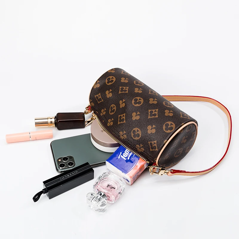 Chain Messenger Bag Cylindrical Women Crossbody Shoulder Bag Underarm Baguette Bag Old Flower Drum Bag Texture Female Bag
Chain Messenger Bag Cylindrical Women Crossbody Shoulder Bag Underarm Baguette Bag Old Flower Drum Bag Texture Female Bag