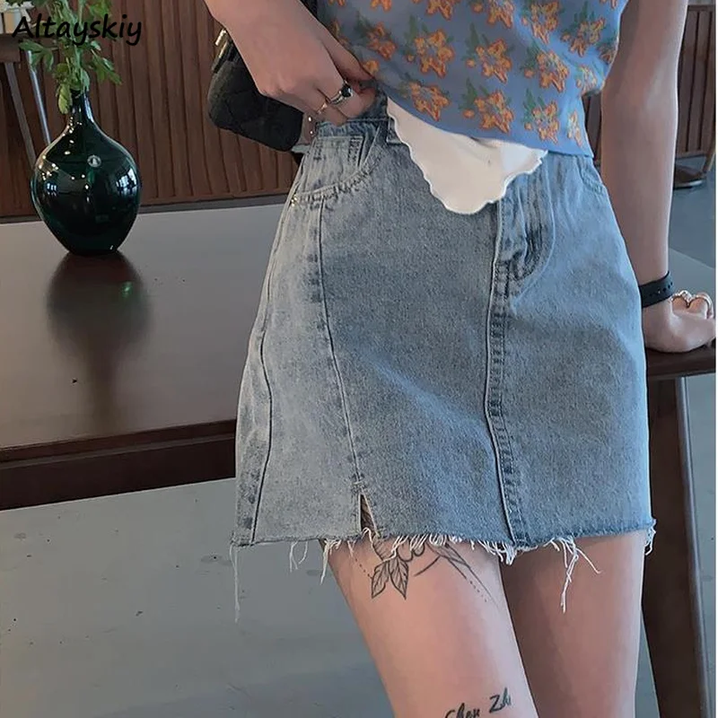 Skirts Women Denim Summer Vintage Ripped Side-slit Empire All-match Sexy Cool Streetwear Korean Style Female Girls Leisure Ins
Skirts Women Denim Summer Vintage Ripped Side-slit Empire All-match Sexy Cool Streetwear Korean Style Female Girls Leisure Ins