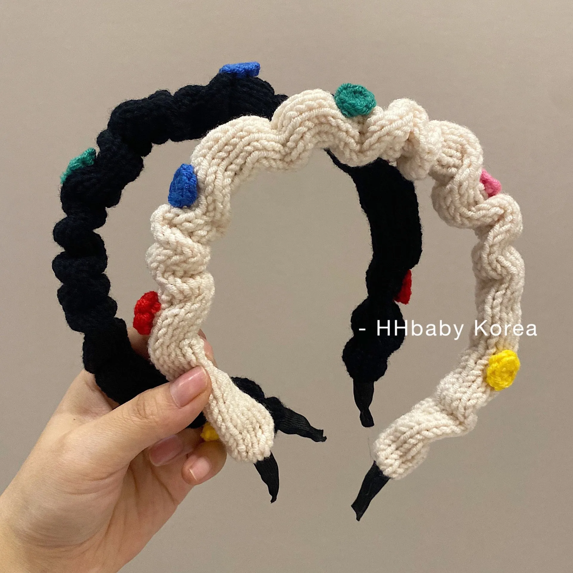 Korean Woolen Hair Band for Women Girls Cute Colorful Small Circles Folds Headbands Autumn/Winter Hair Accessories
Korean Woolen Hair Band for Women Girls Cute Colorful Small Circles Folds Headbands Autumn/Winter Hair Accessories