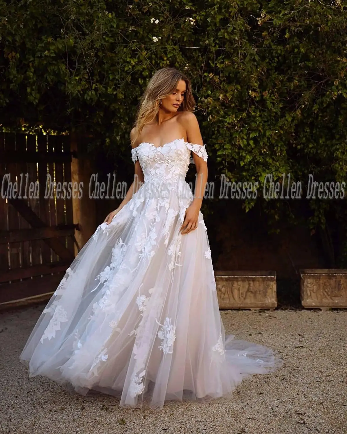 2021 New Elegant Vintage Off The Shoulder Custom Made 3D Flower Lace Appliques Tulle A Line Country Boho Wedding Dress Robe De M
2021 New Elegant Vintage Off The Shoulder Custom Made 3D Flower Lace Appliques Tulle A Line Country Boho Wedding Dress Robe De M